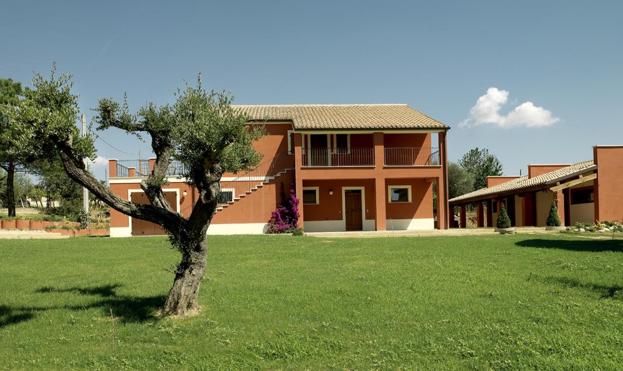 Contado San Lorenzo B&B And Wine Castilenti Екстер'єр фото