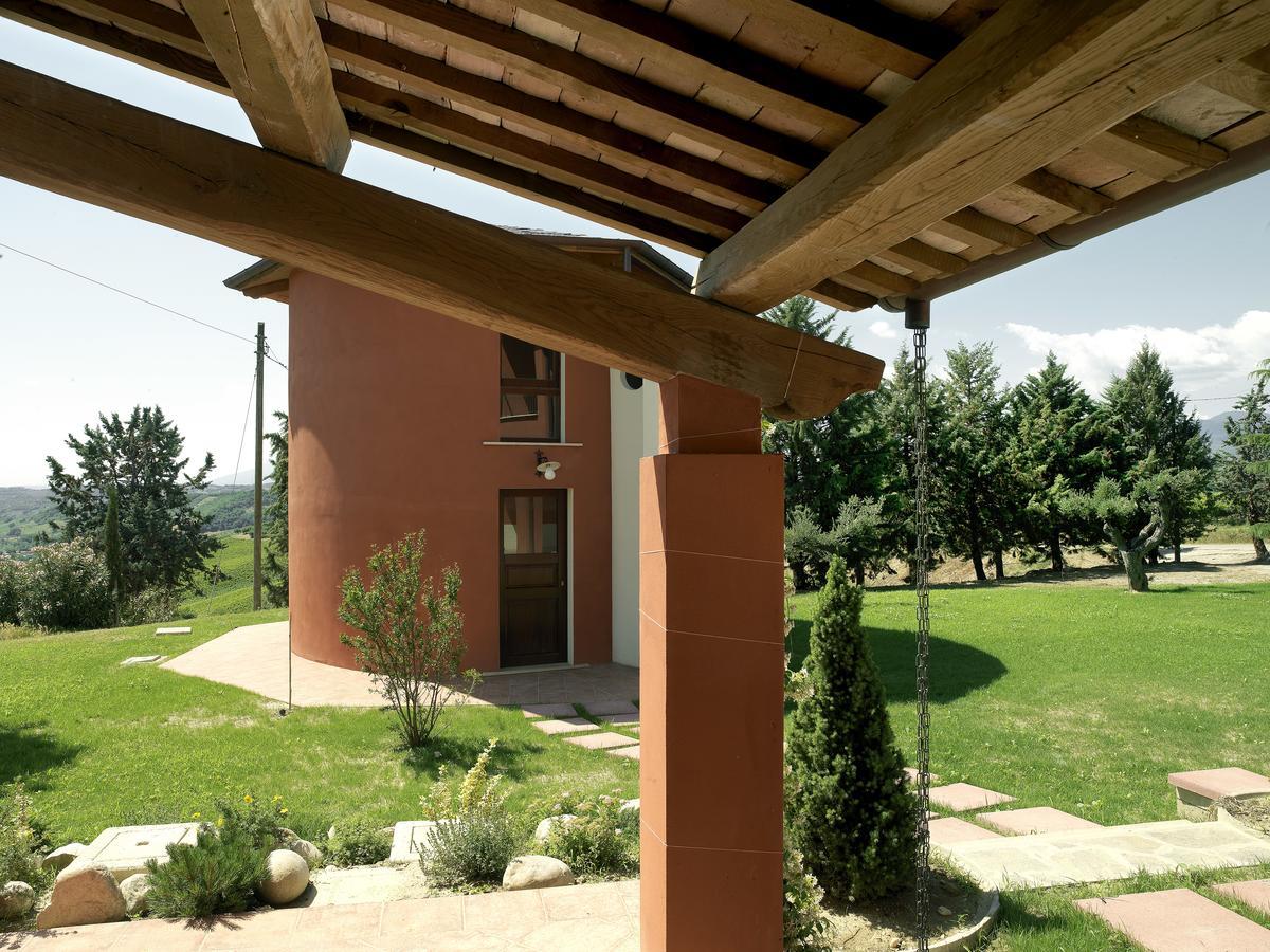 Contado San Lorenzo B&B And Wine Castilenti Екстер'єр фото